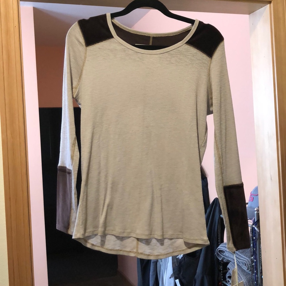 Long sleeve shirt